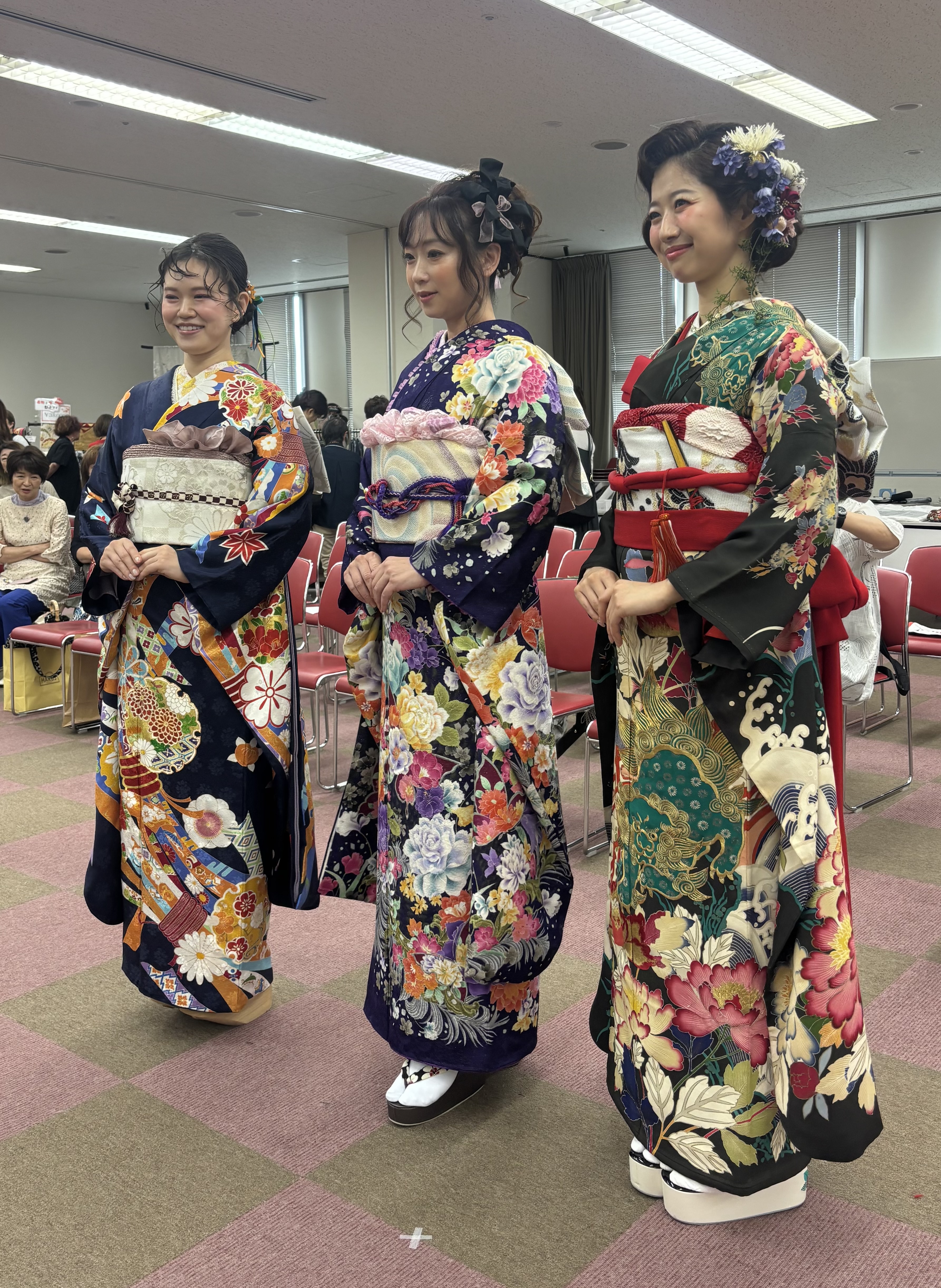 新趣帯結び発表展示会