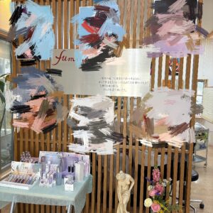 店内の様子が‥